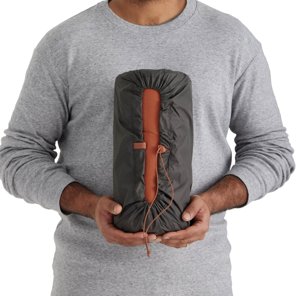 Sea to Summit Pursuit mat side profile with side-loading sack for easy packing.