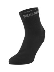 SEALSKINZ Thetford oversock waterproof membrane closeup improves water protection during rides