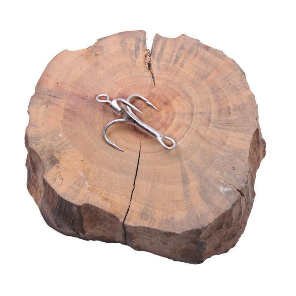 SEIWEI fishing lure with blade treble hooks ready for rivers and seas.