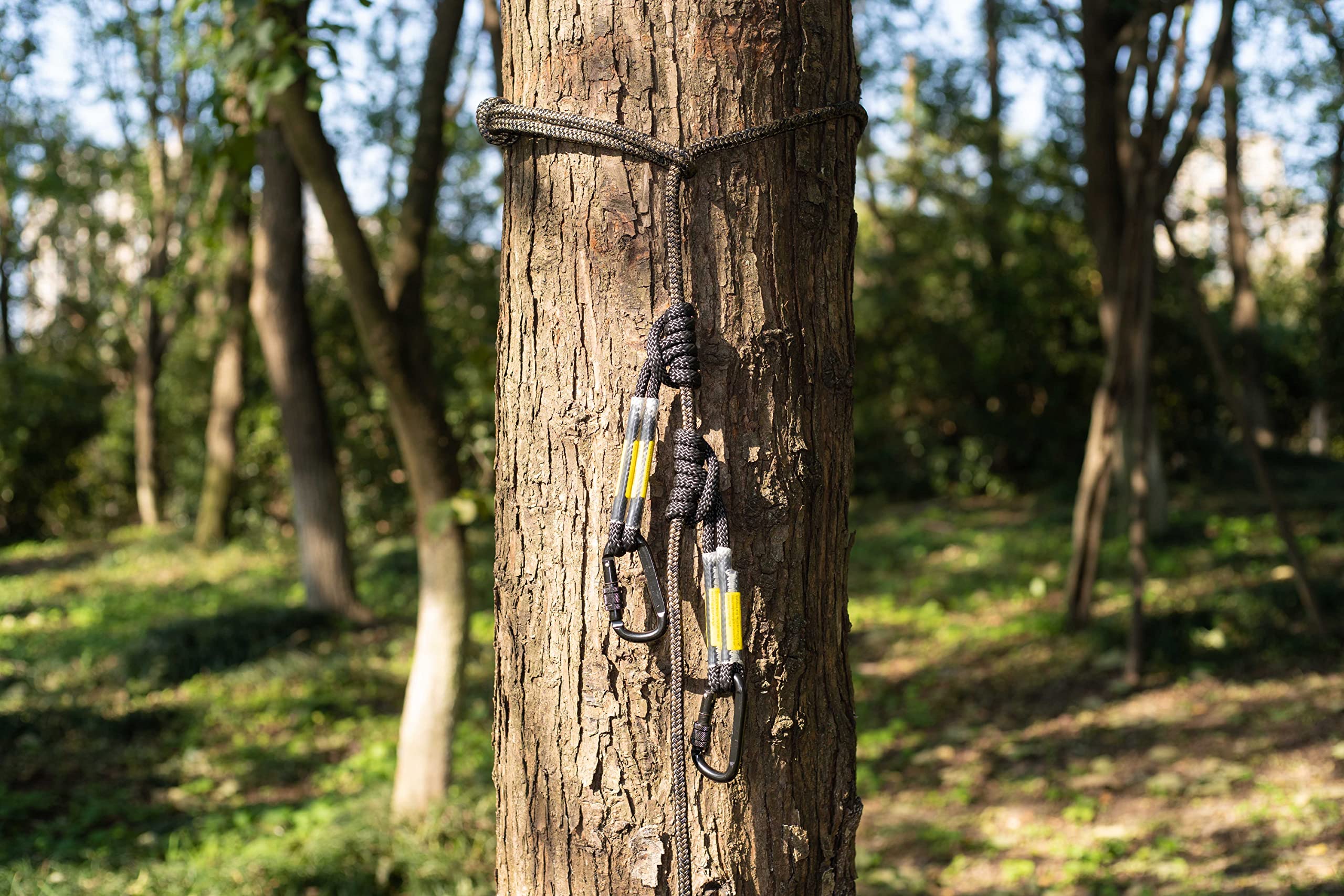 SENFU outdoor safety gear rope showing rugged construction.