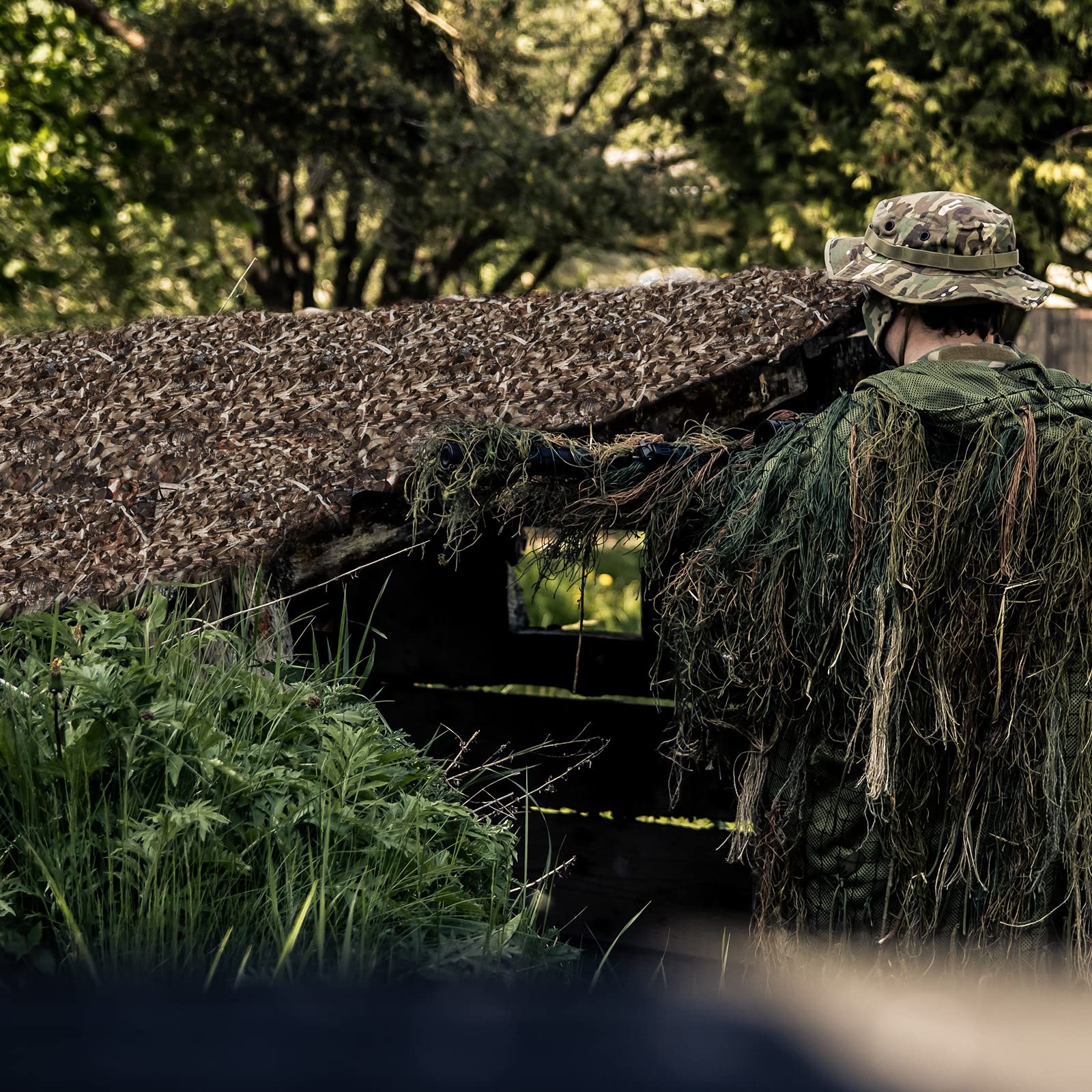 Senmortar camo netting digital camo offers modern concealment for shooting and camping.