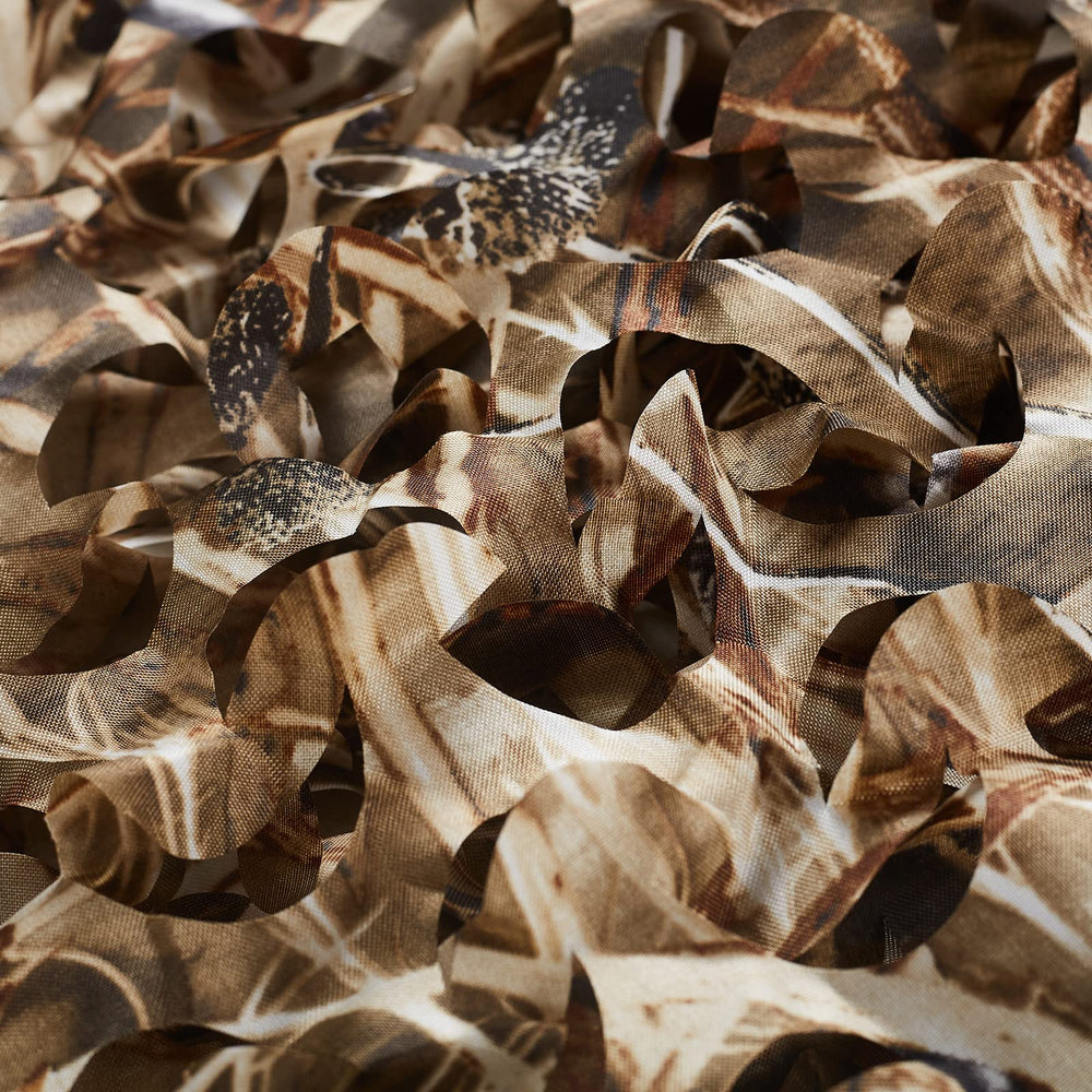 Senmortar camo netting woodland camouflage helps blend with natural surroundings during field shoots.