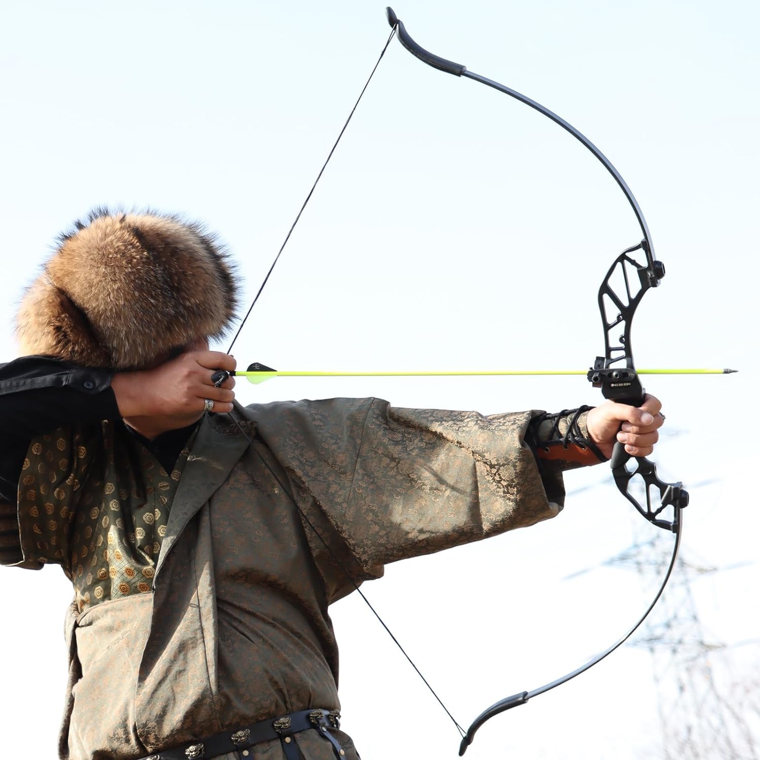S F 28in carbon arrow built for extended target practice sessions