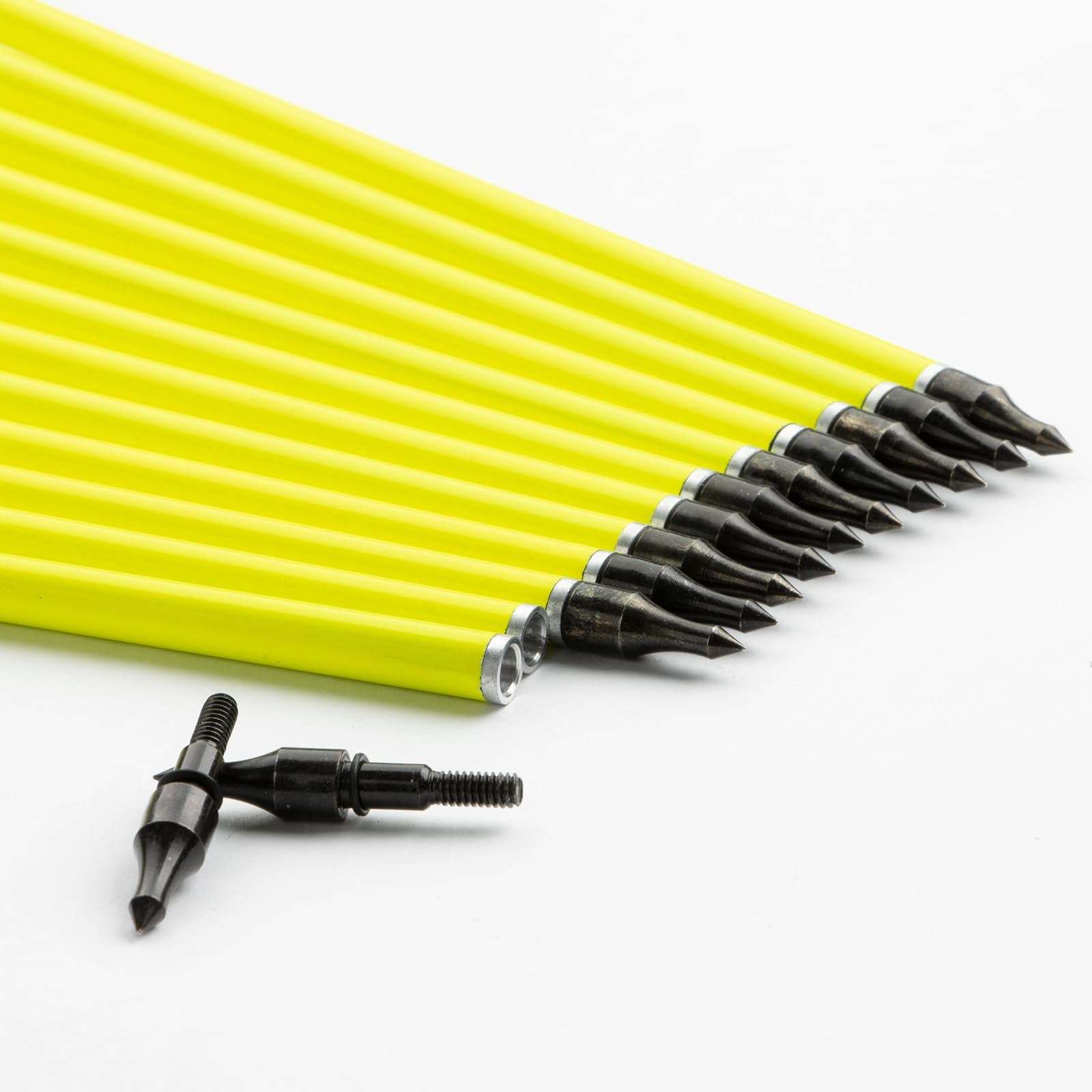 S F 28in carbon arrow with adjustable nocks for compound and recurve bows