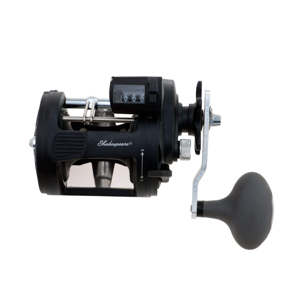 Shakespeare ATS 20 with 2 ball bearings for effortless casting.