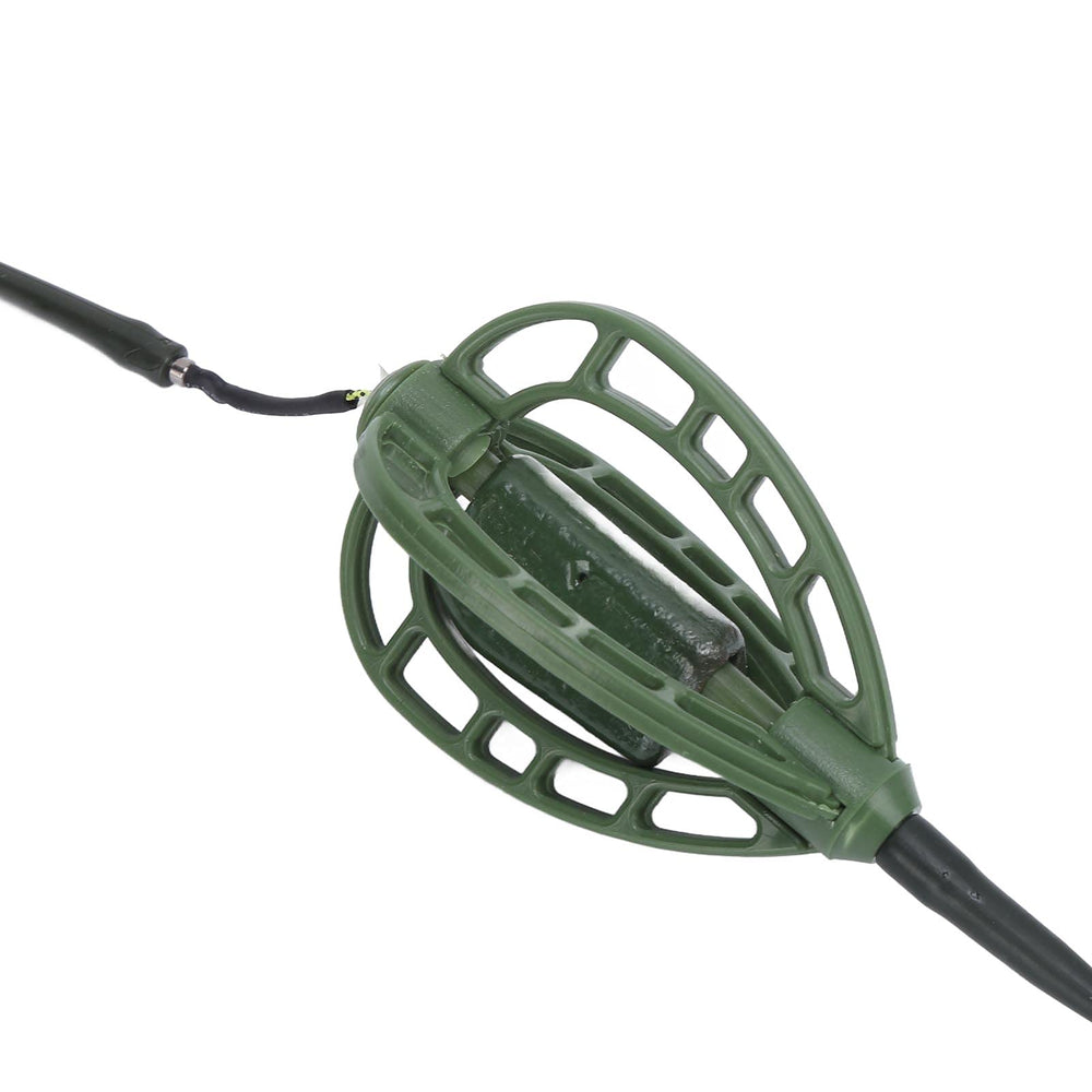 Box contents: 2 x Carp Nesting Device Fishing Set