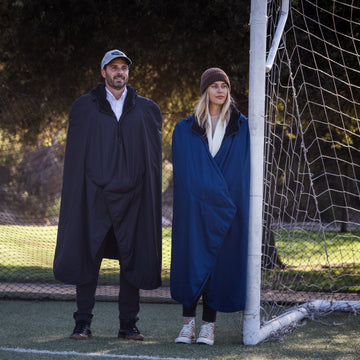 Shel'yx drawstring hood provides adjustable coverage against wind