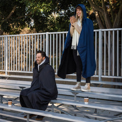 Shel'yx stadium blanket waterproof shell protects from rain and damp bleachers