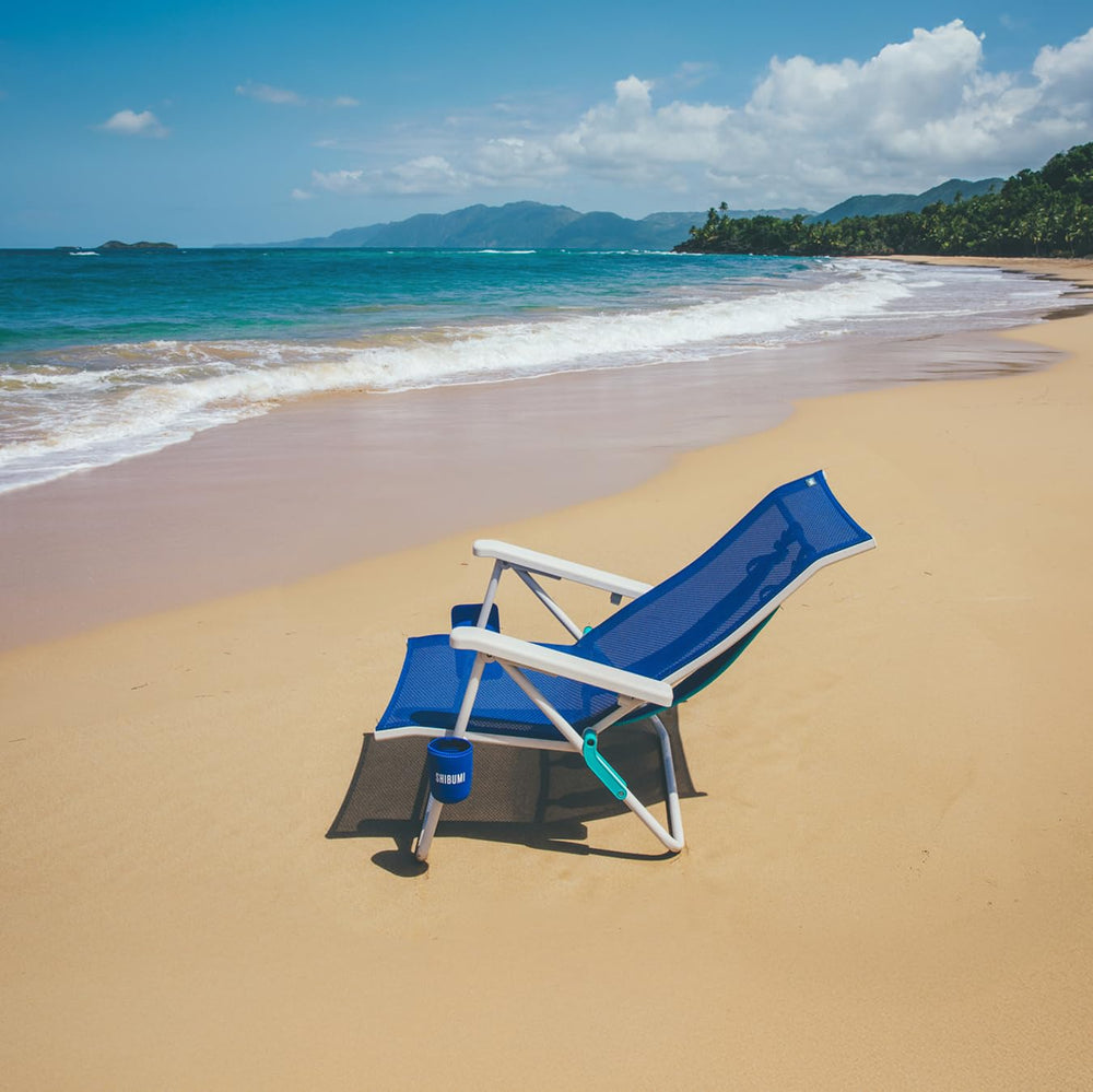 Shibumi Shade breathable fabric for comfortable all-day lounging.