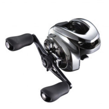 Shimano Antares DC XG Right spool closeup highlighting precise gearing for smooth casting.