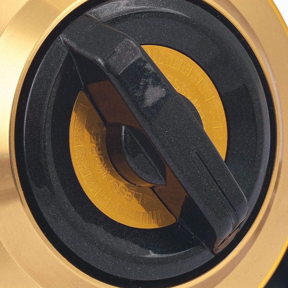Shimano Baitrunner 8000D cold-forged spool highlighting durability and long-distance casting