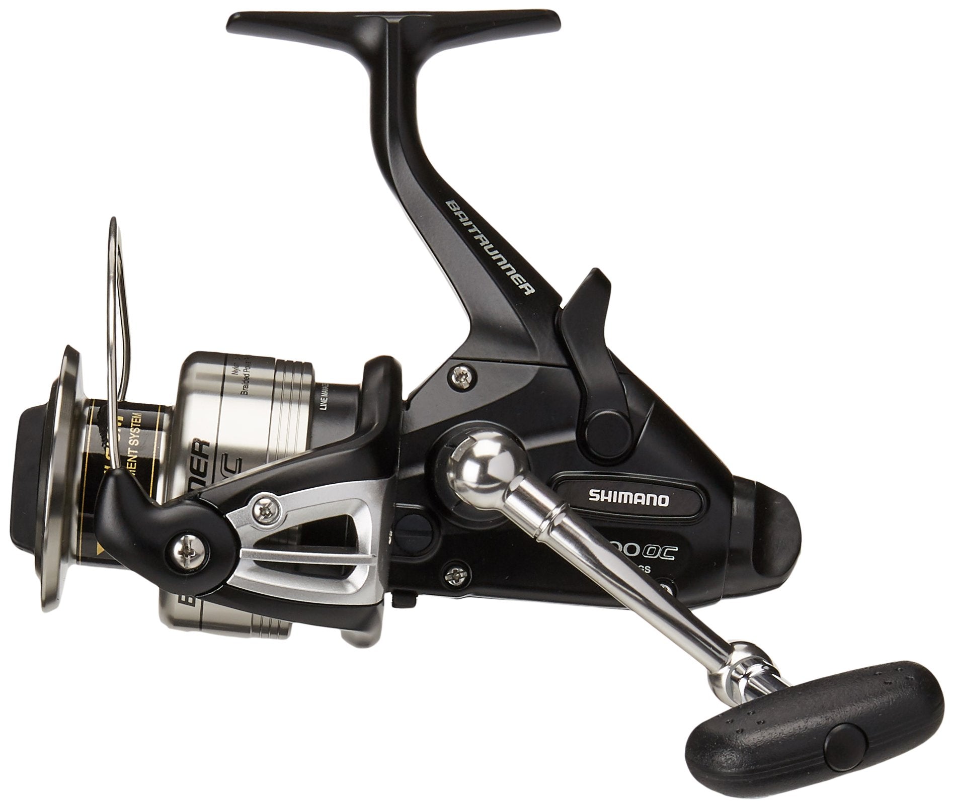 SHIMANO Baitrunner OC spool and line management illustrate clean casts and reliable line flow.