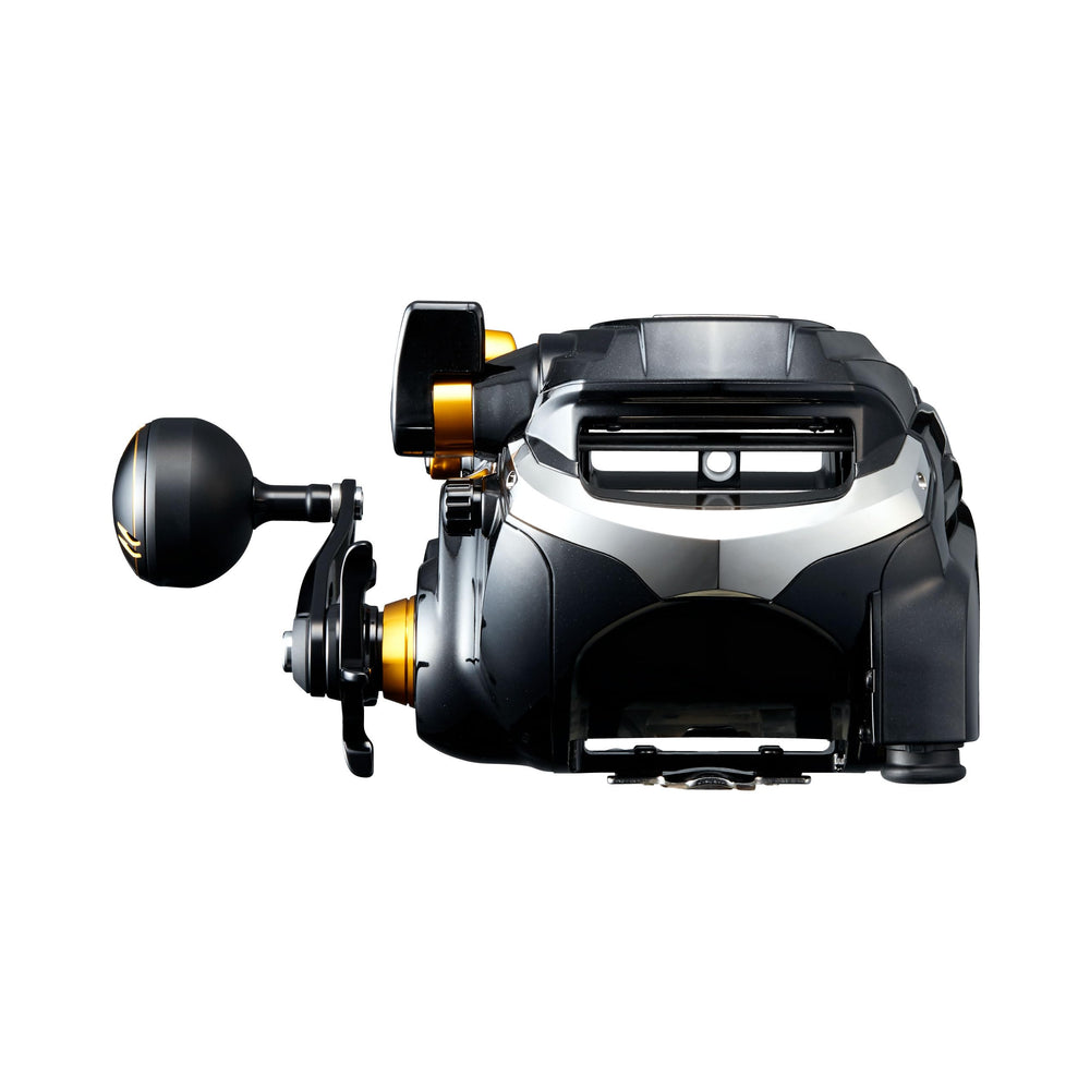 SHIMANO BEASTMASTER 9000B GigaMax motor delivers strong winding power in action