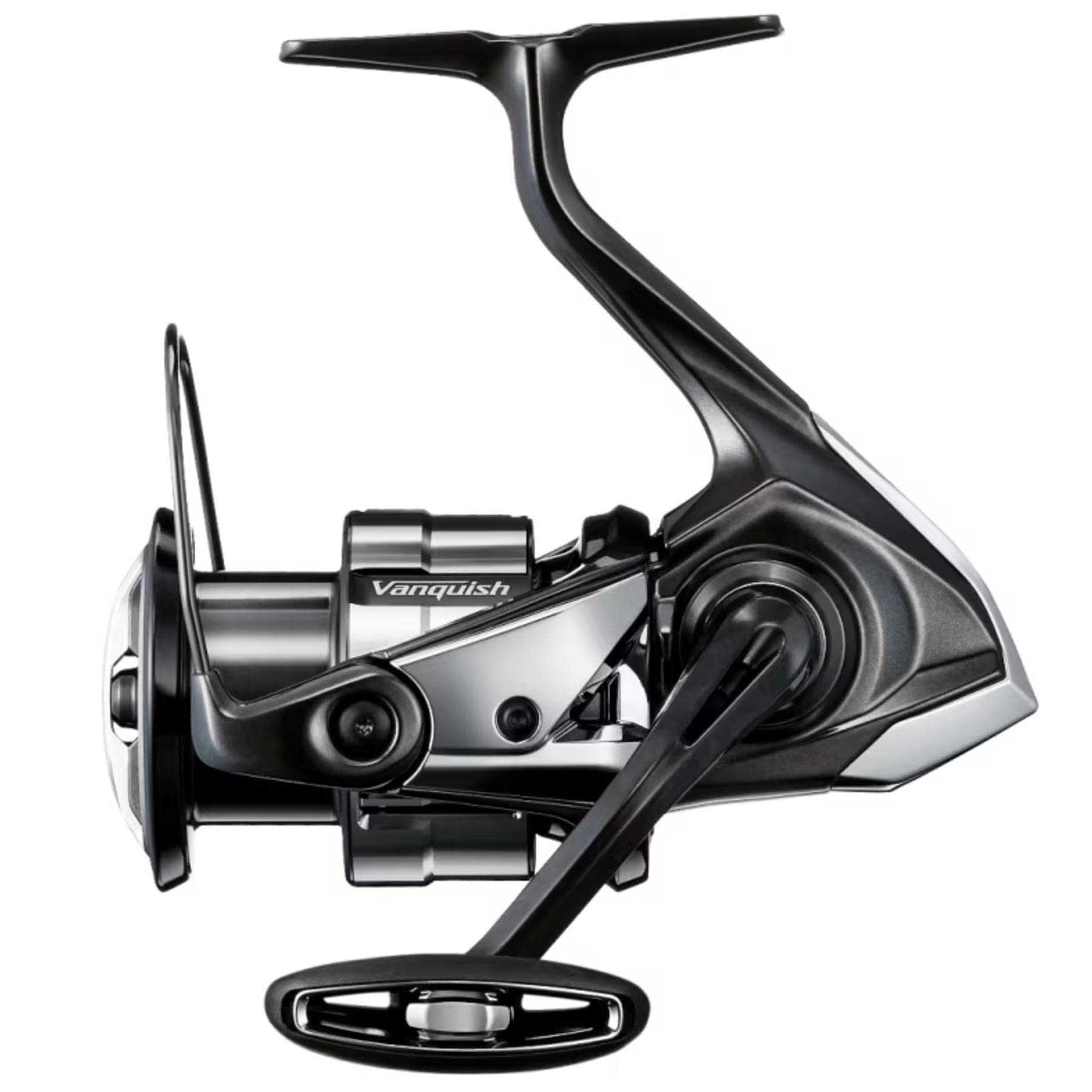 Shimano C3000XG Vanquish spinning reel, lightweight design enables responsive casting.