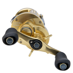 Shimano Calcutta Conquest 100-200 A Infinity Drive close-up for consistent casting.
