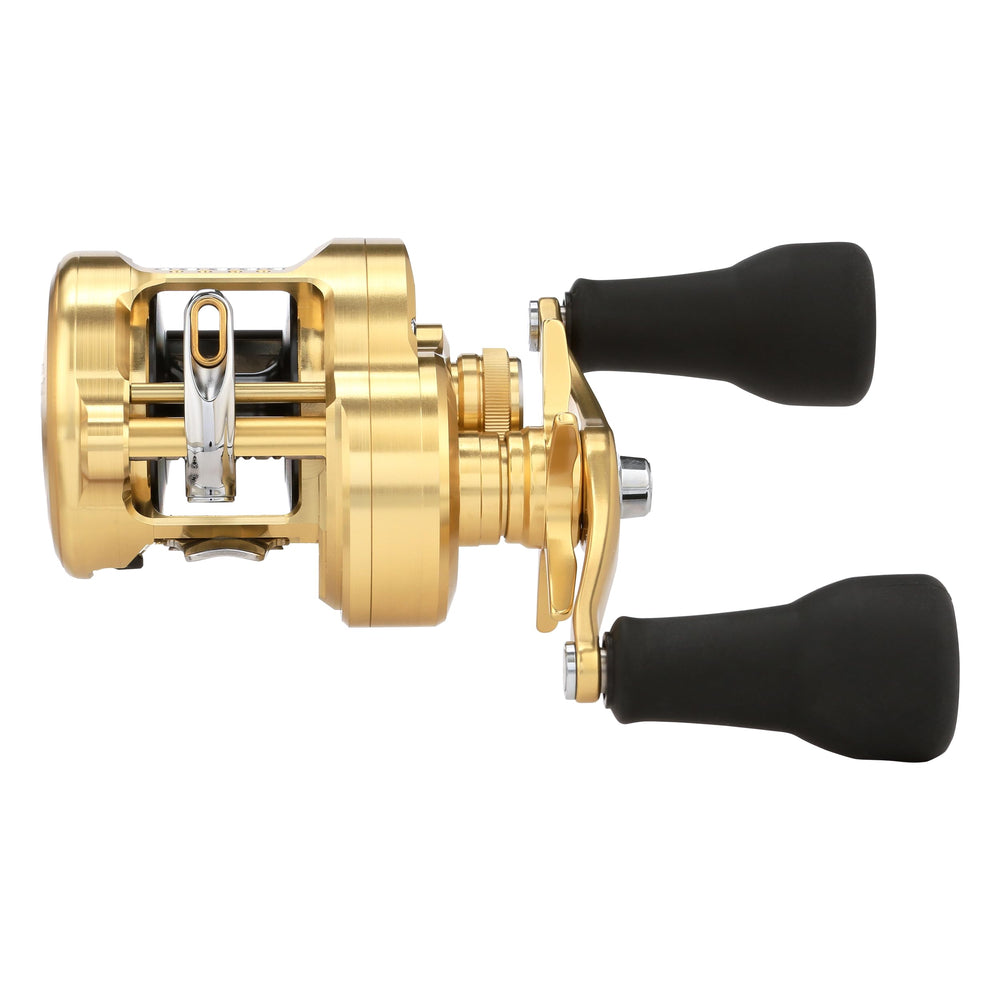 SHIMANO Calcutta Conquest MD drag system closeup highlights smooth precision.
