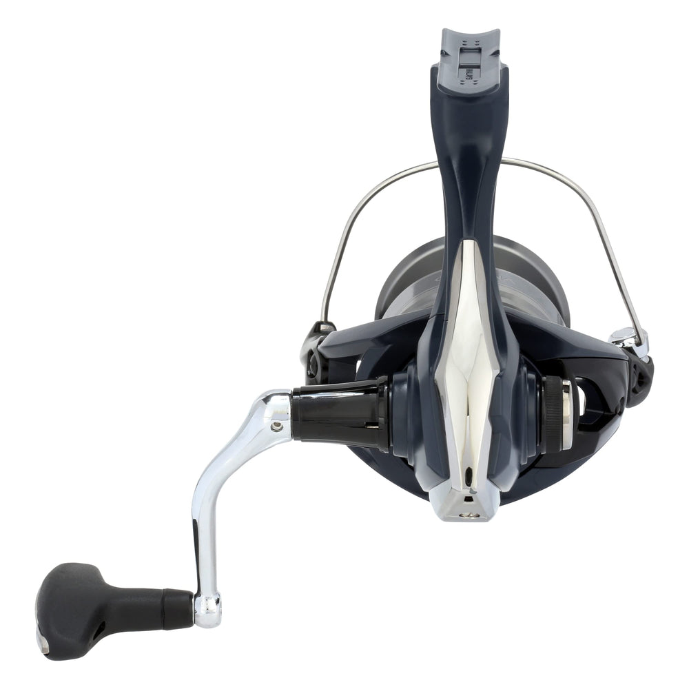 Shimano Catana 4000HGFE body design close-up emphasizing durable construction.