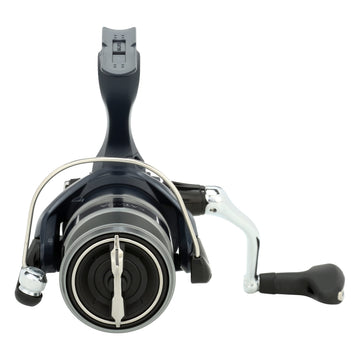 Shimano Catana C3000HGFE new body and rotor design for smoother reeling and increased durability.