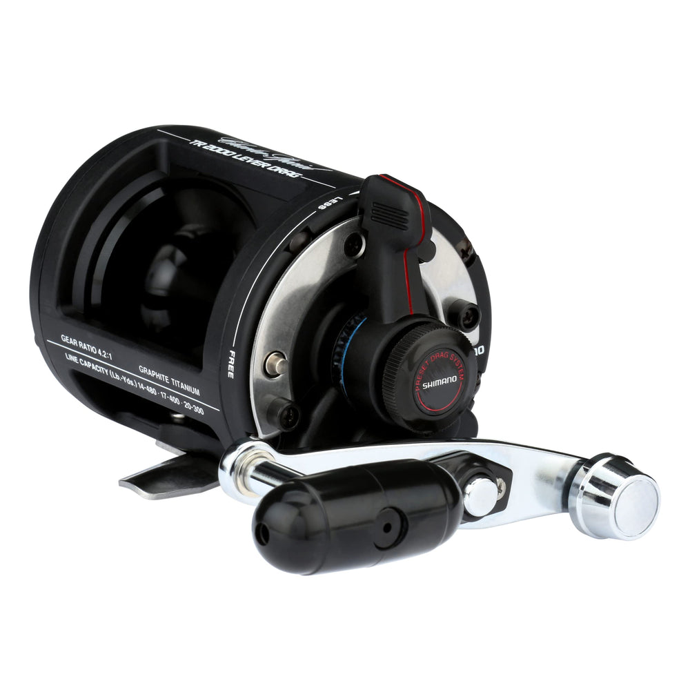 Profile shot highlighting weight of 17.1 oz and drag of 33 lbs on Shimano Charter Special 2000