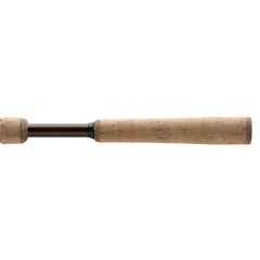Shimano Clarus custom reel seat ensures secure, comfortable grip.