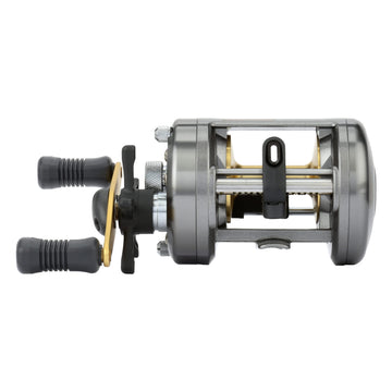 SHIMANO Corvalus 400 braking system close-up enables smooth, controlled casts.
