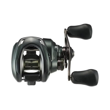 SHIMANO CURADO 200M badge close-up emphasizes SVS Infinity brake system for consistent casting