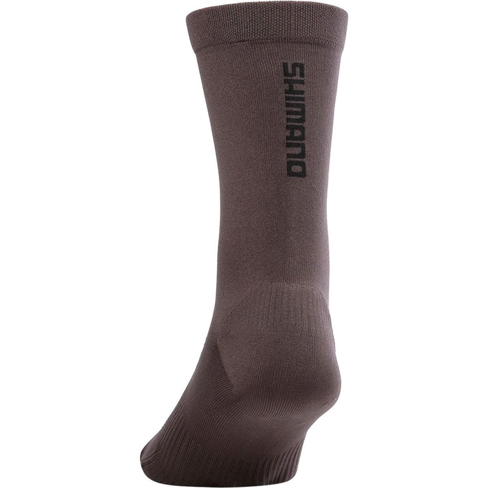 SHIMANO Gravel Sock Charcoal side profile highlights reinforced heel for durability