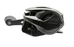 SHIMANO METANIUM B micromodule gear delivers ultra-smooth retrieves and precise feel.