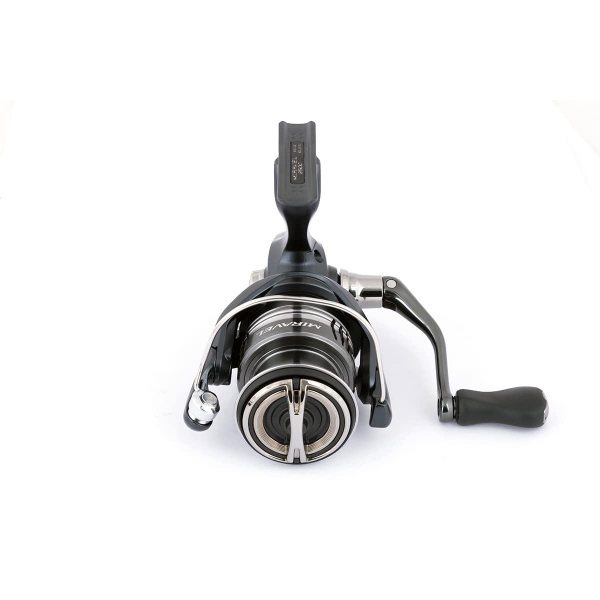 SHIMANO MIRAVEL MIRC3000HG CoreProtect seal closeup showing corrosion resistance during saltwater fishing.