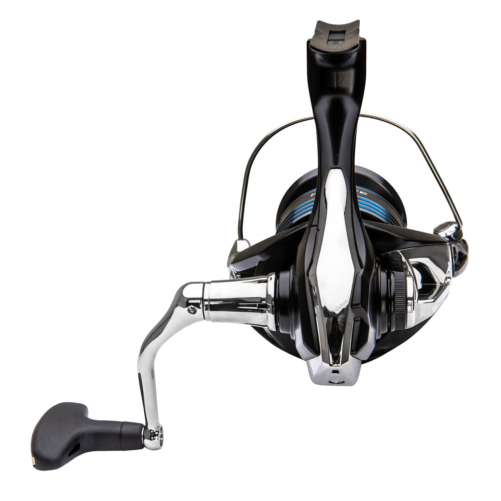 SHIMANO Nexave 4000HG FI reel side profile, balanced design for steady retrieves.