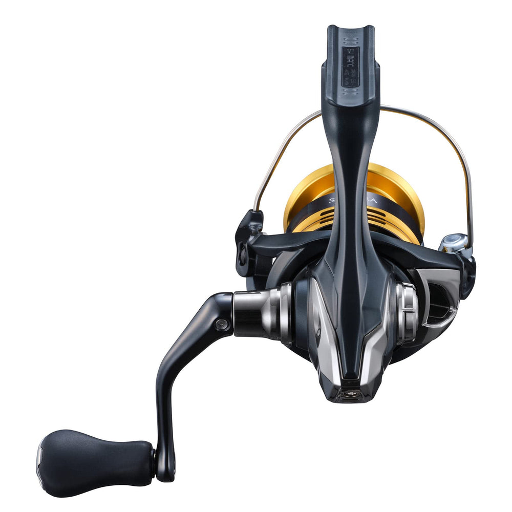SHIMANO Sahara 2500FJ side profile highlights the G-Free Body for balanced handling.
