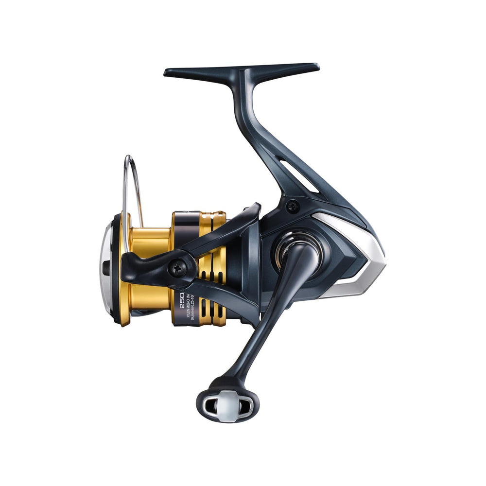 Shimano Sahara FJ Clam Spinning Reel gear close-up shows rugged construction and smooth engagement.