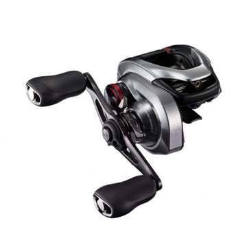 Shimano Scorpion DC 150XG Right spool closeup showing drag control and line capacity.