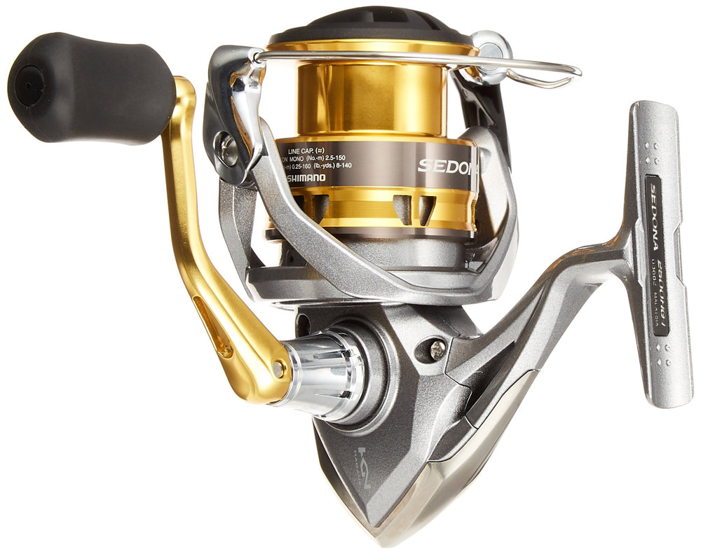 Shimano Sedona 2500HG reel handle shot with balanced grip for comfort.