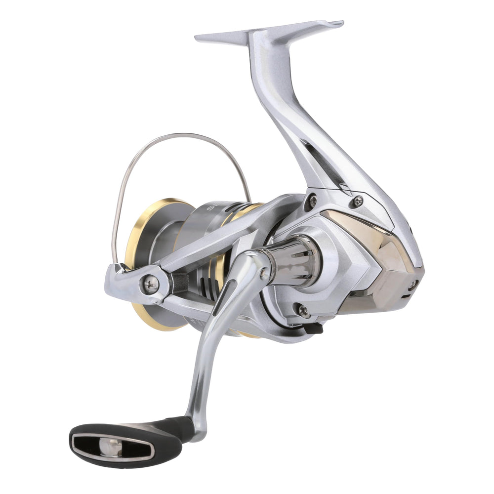 Line management system on Shimano Sedona SE4000XGFJC illustrating clean line lay.