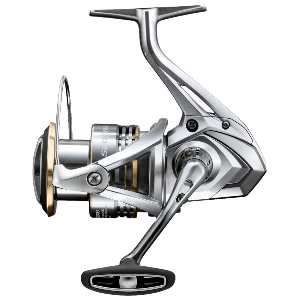 Shimano Sedona 4000XG silent-drive reel offering smoother, quieter winding for lure fishing.