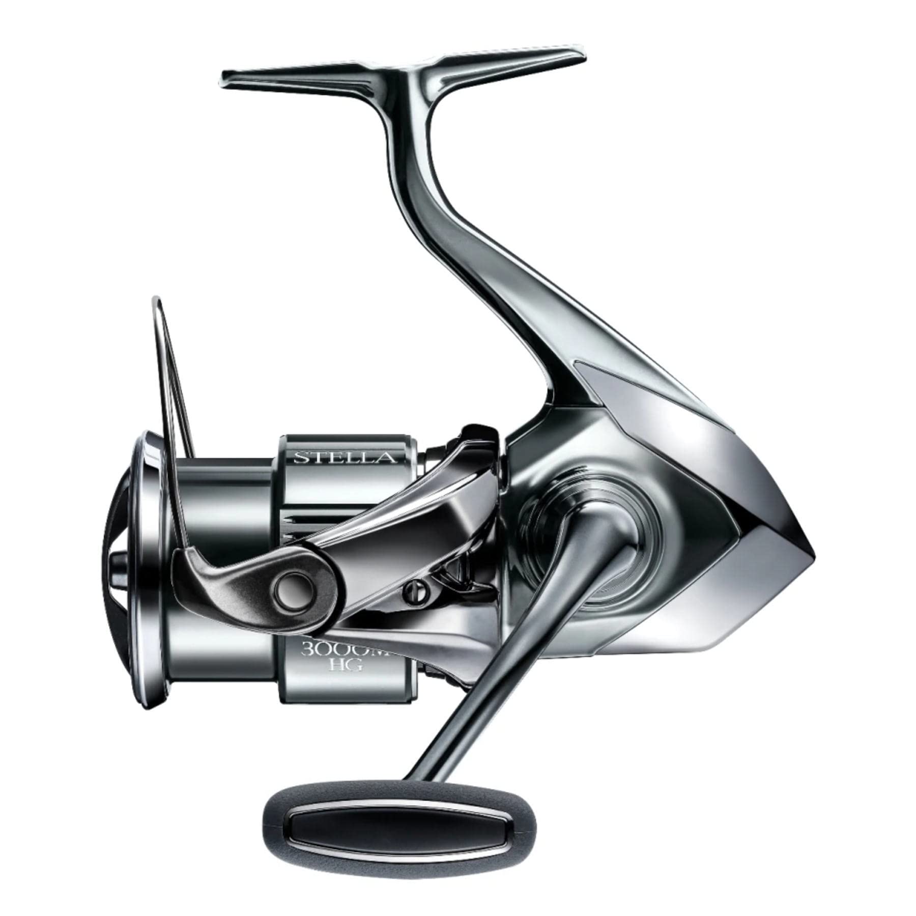 Shimano Stella 3000MHG spool closeup illustrating durable infinity drive performance for heavy-load fishing