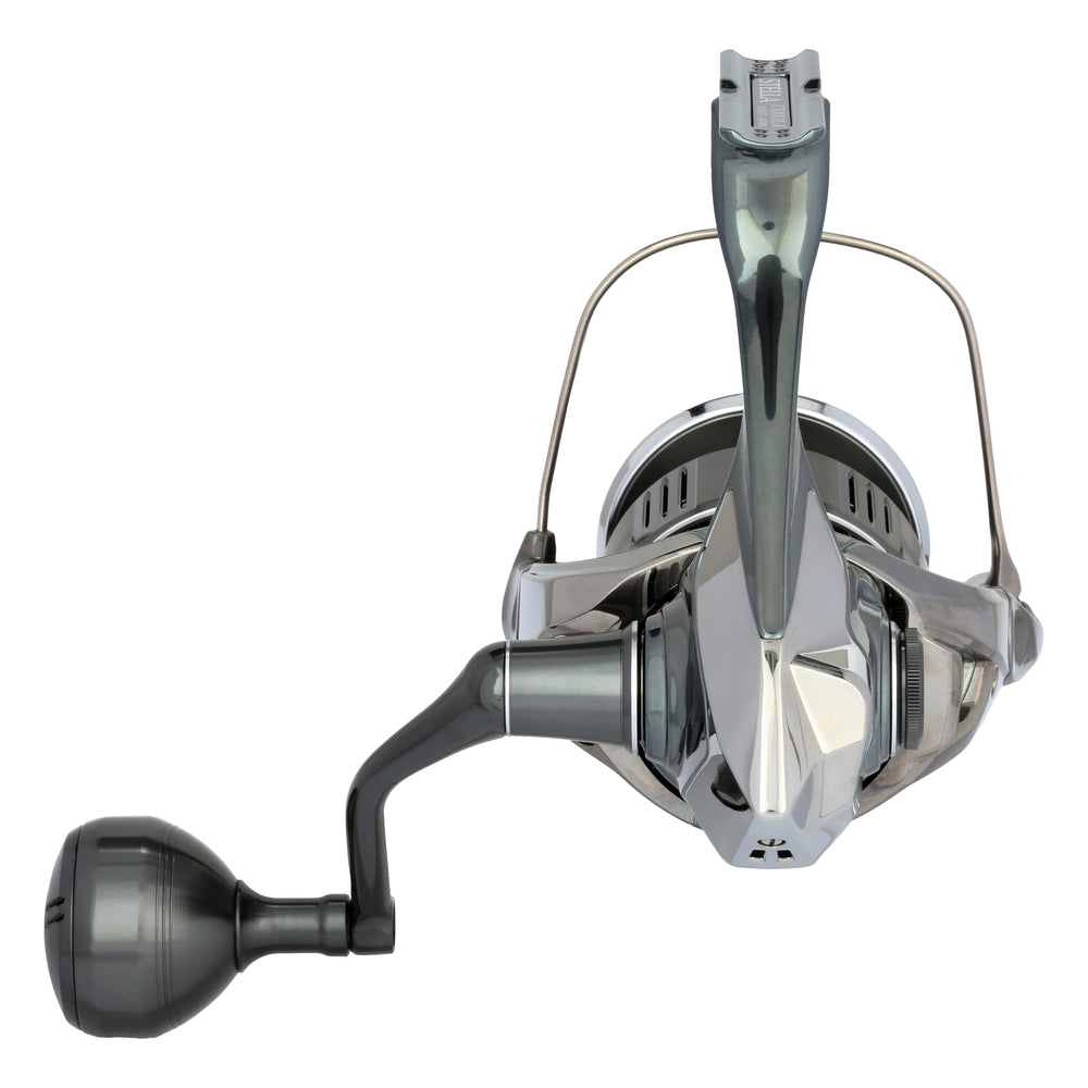 Shimano Stella C5000XG FK Hagane body close-up highlights rugged durability for saltwater casting