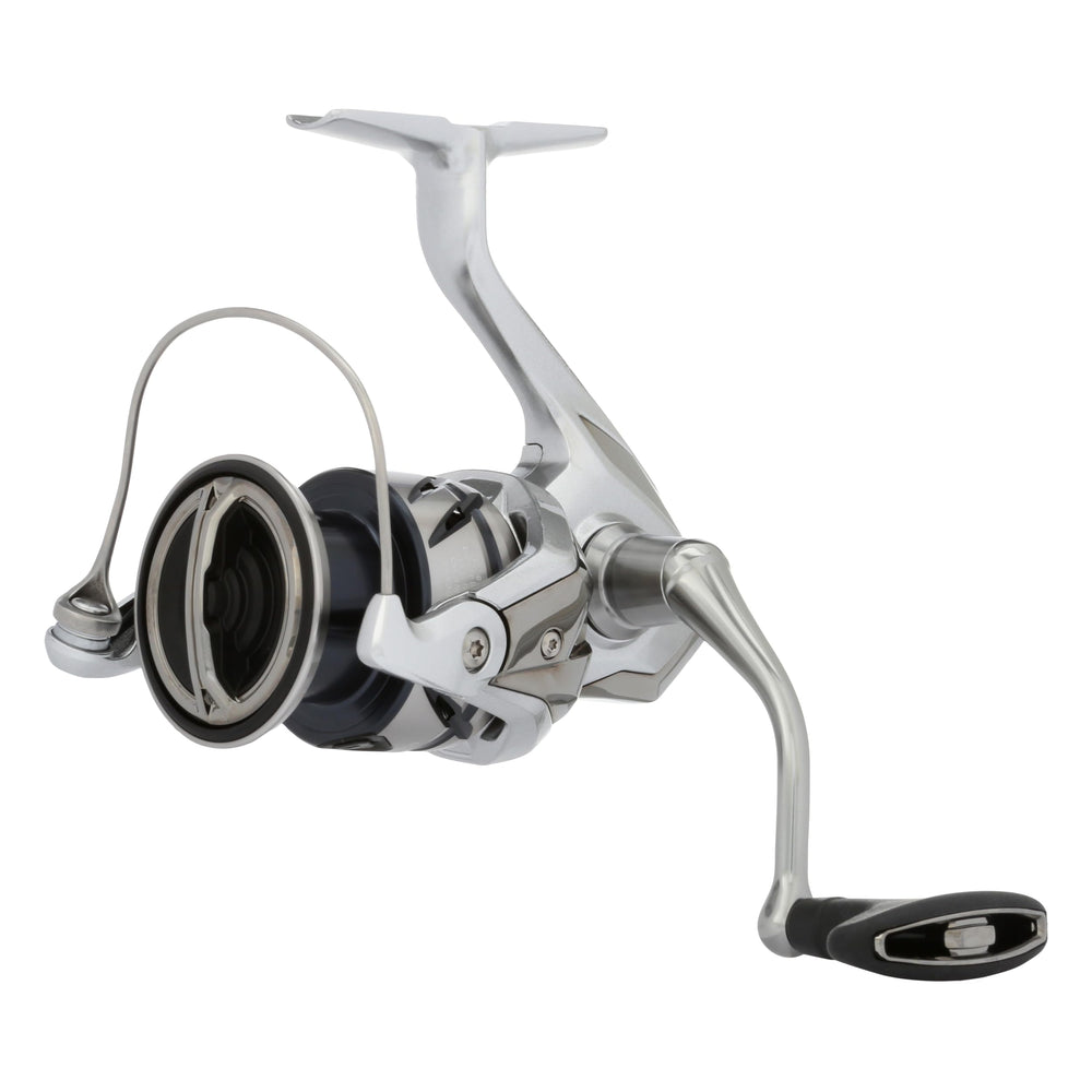 SHIMANO Stradic FM gold-detail finish adds premium aesthetic