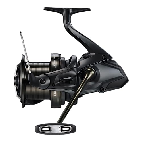 Shimano SPM14000XTD handle-grip offers secure comfortable control.