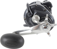 SHIMANO Tekota A close-up shows Cross Carbon Drag for smooth control.