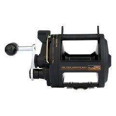 Shimano TLD25 graphite body for lightweight, corrosion-resistant durability.