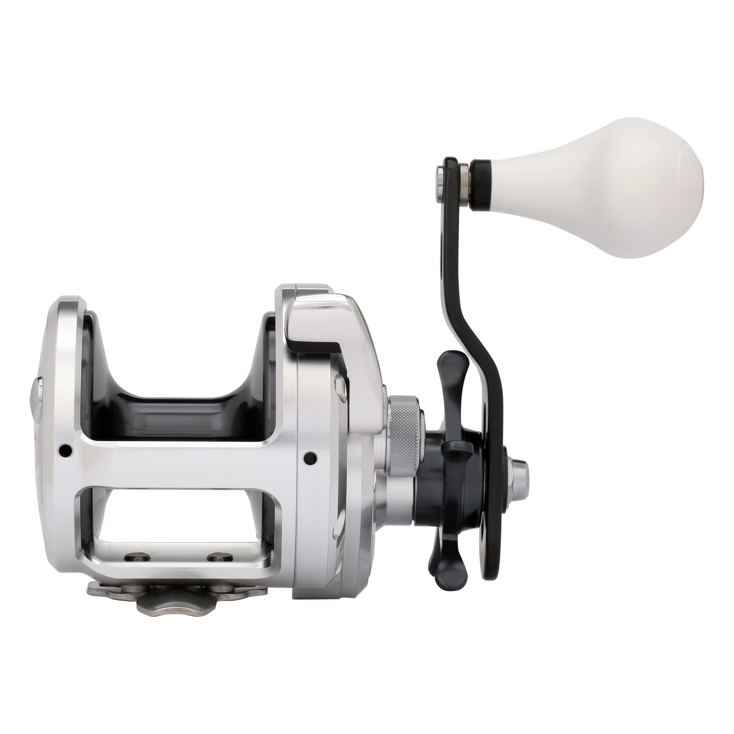 shimano trinidad tn20a s-compact body close-up shows compact handling on deck