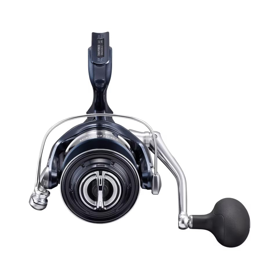 SHIMANO TWINPOWER SW C 6000HG-C HAGANE BODY close-up showcasing rigidity.