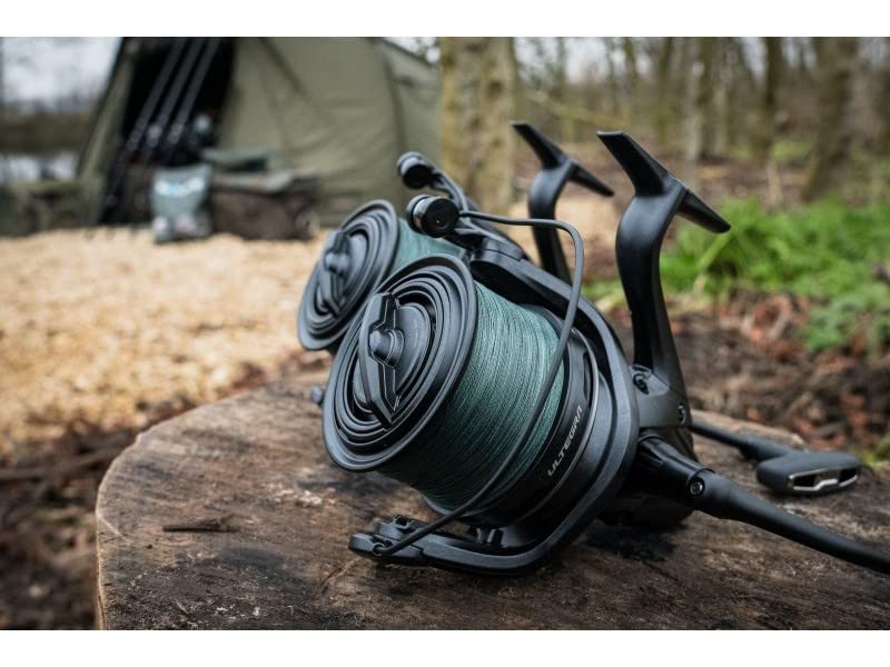SHIMANO Ultegra 14000XTE reel gear mechanism close-up suggests silent, smooth rotation.