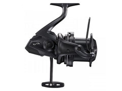SHIMANO Ultegra 14000XTE reel spool detail emphasizes AR-C lip and reduced friction.