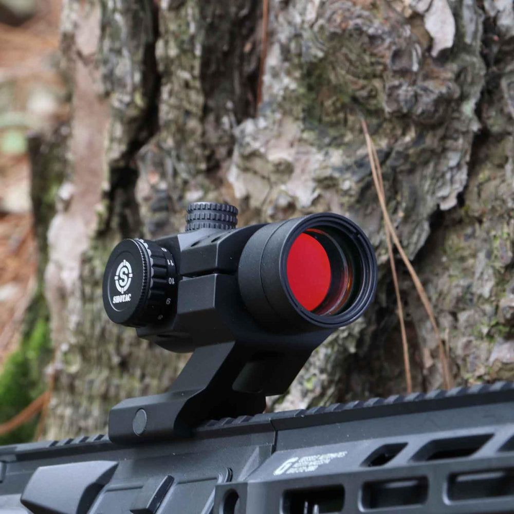 SHOTAC ST008 IPX8 waterproof and fogproof seals protect performance underwater.