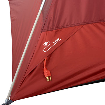 Sierra Designs Alpenglow 6-person tent storage pocket keeps essentials close