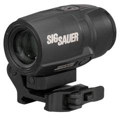 Sig Sauer JULIET3T-MICRO assembly shows compact mounting for quick setup on rifles.