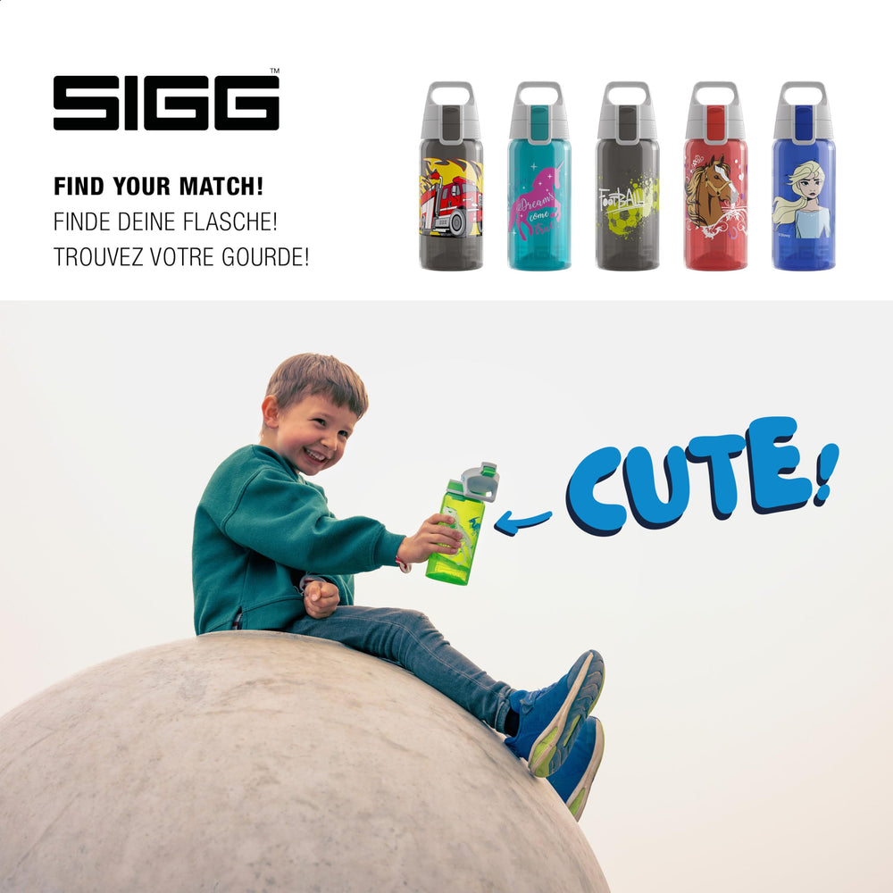 Sigg Viva One bottle in transparent polypropylene shows liquid level.